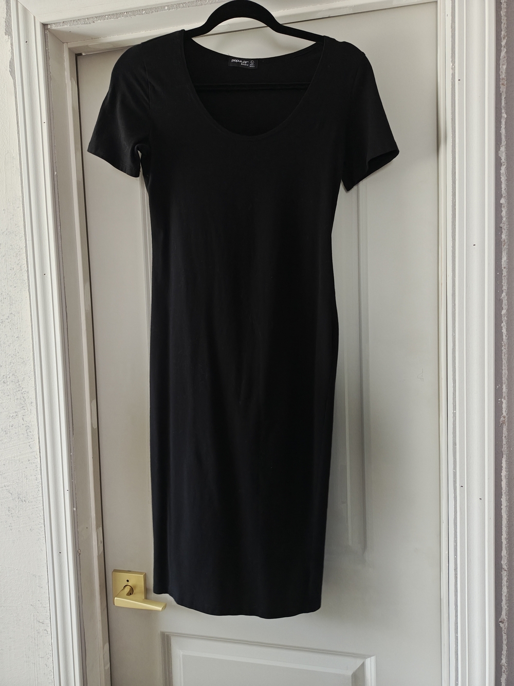 Popular Basics Black Scoop Neck Maxi Dress